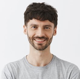 photo of a man Daniel Wilson